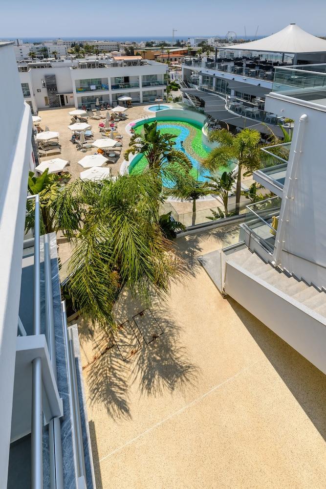 Tasia Maris Oasis Agia Napa Exterior foto