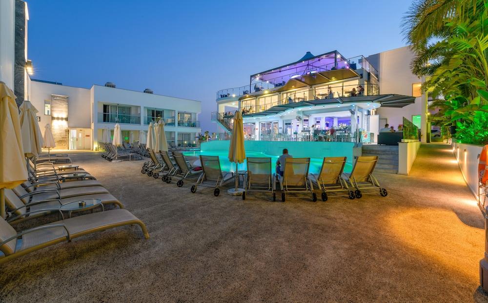 Tasia Maris Oasis Agia Napa Exterior foto